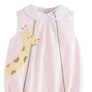 Little English giraffe bubble